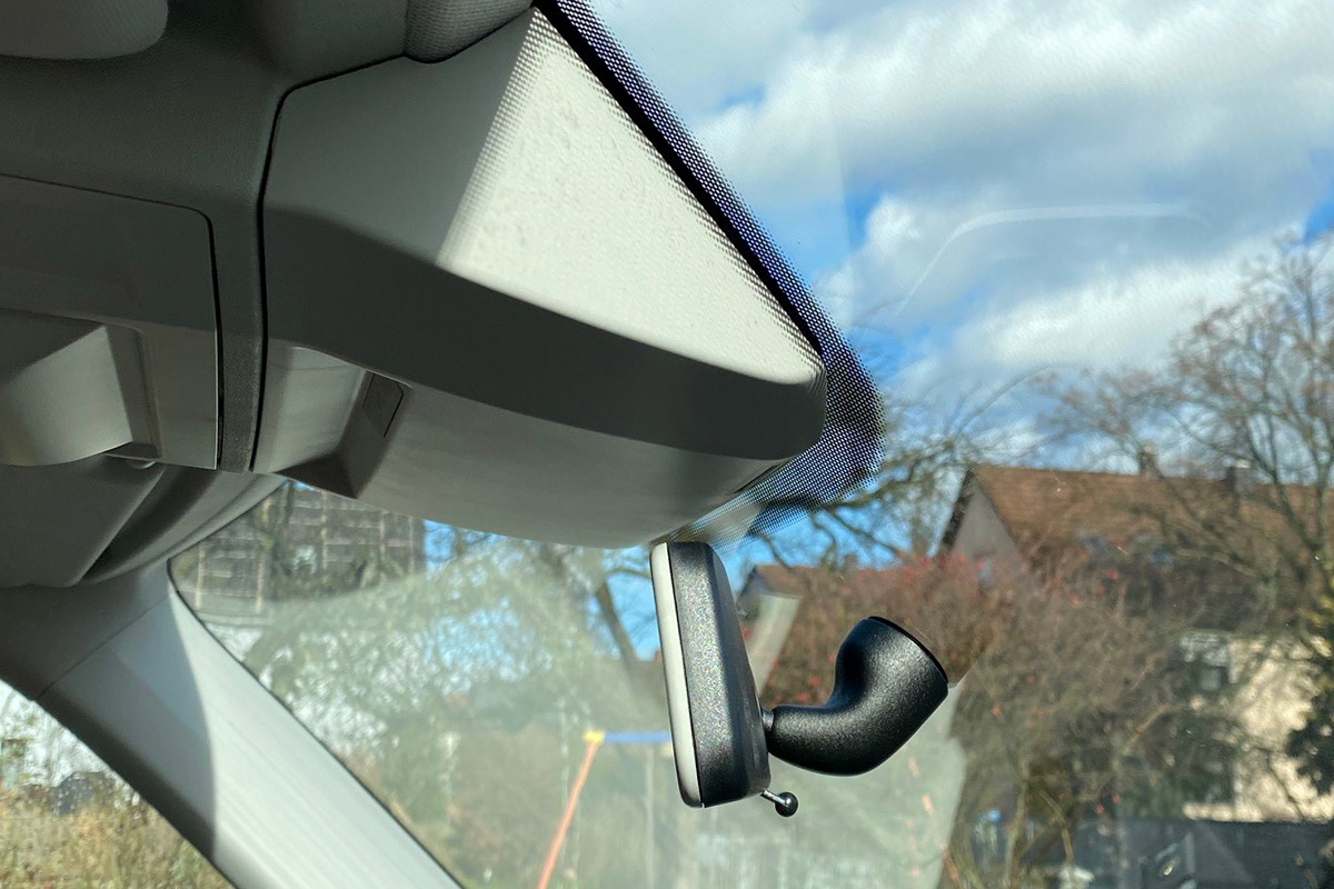 VW Crafter 2 mit Innenraum-Rückspiegel mit Gehäuse